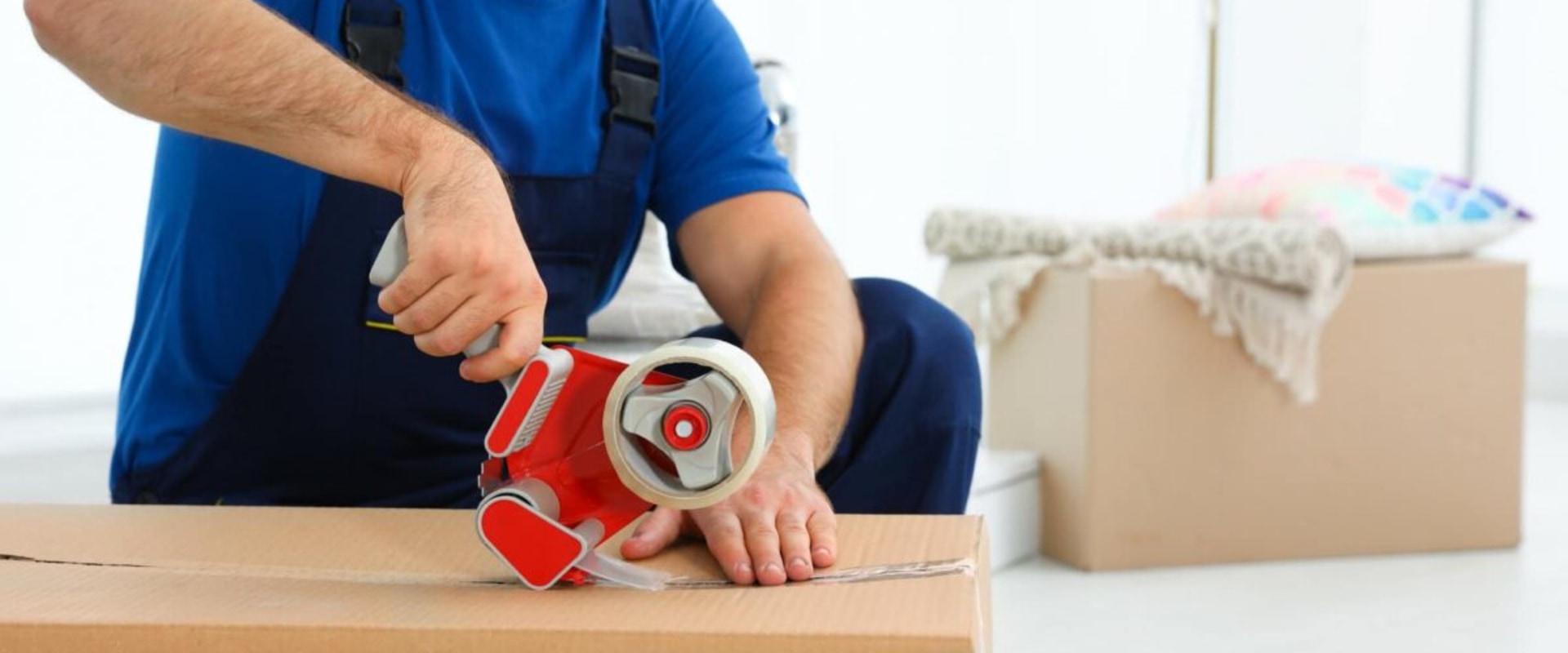 What is the typical payment method for hiring a moving company?